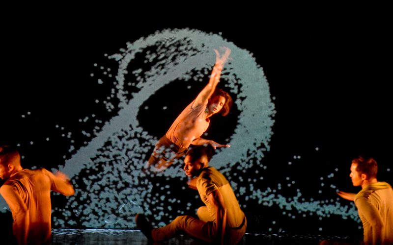 Pixel deslumbró con un espectacular show