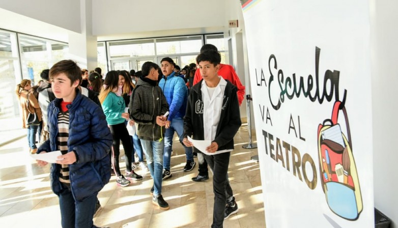 Un nuevo programa busca acercar a los jóvenes al teatro