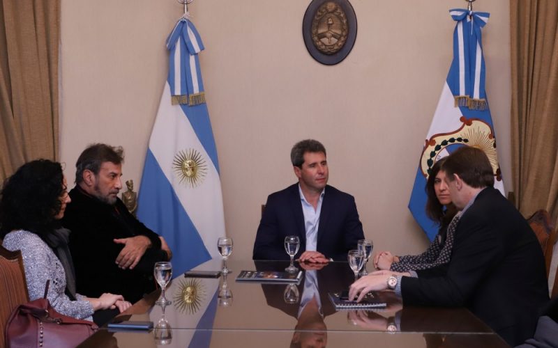 Uñac recibió al prestigioso director de arte y cine argentino Eugenio Zanetti