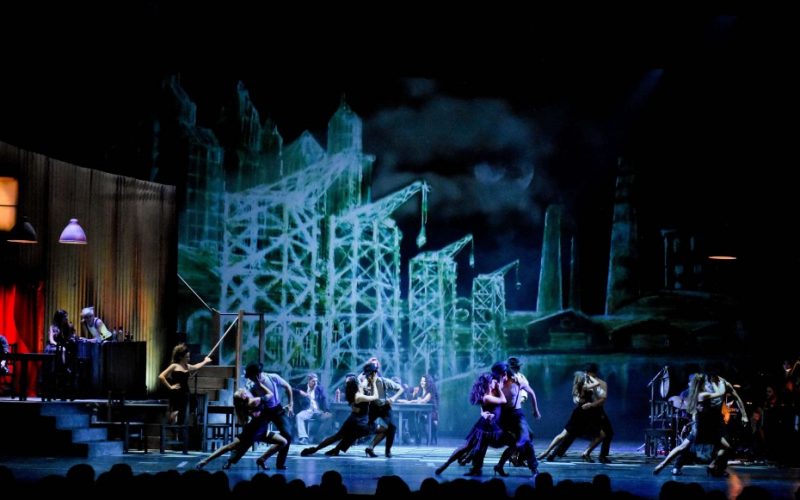 Del escenario a la pantalla, se podrá disfrutar de María de Buenos Aires