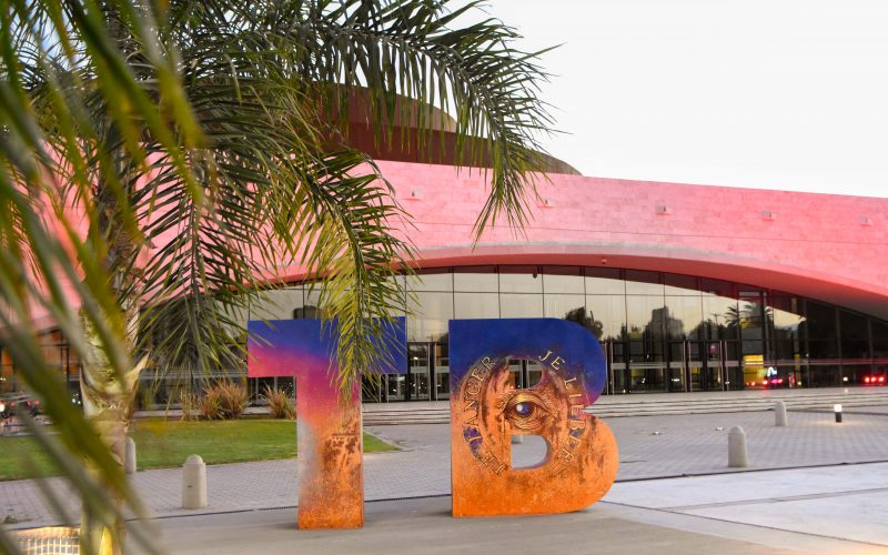 Las letras corpóreas del  TB tienen nuevo diseño