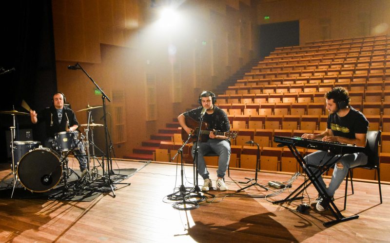 «Habitar tu Cosmos» en la Sala Auditórium del Teatro del Bicentenario