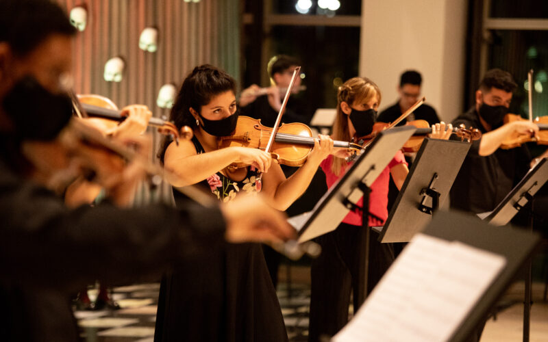 “CAMERATA SAN JUAN” JUNTO A FLORENCIA RODRÍGUEZ EN EL CICLO “MÚSICA EN LOS JARDINES DEL TB”