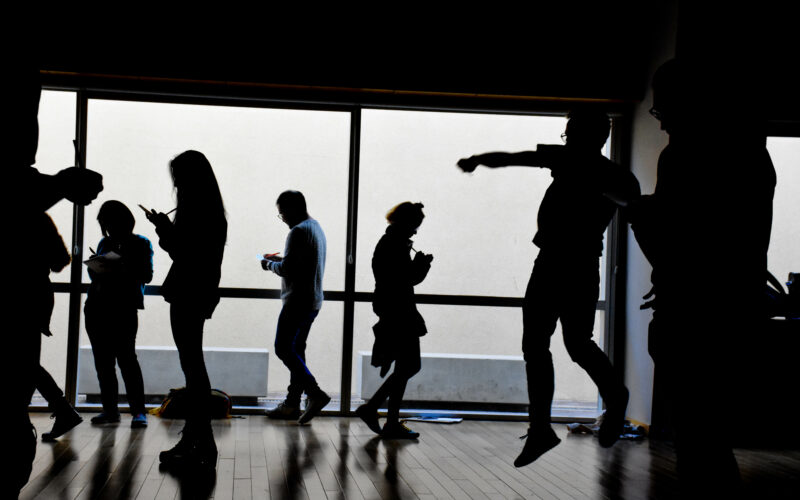 Convocan a actores y actrices para la obra «Y que todo arda”