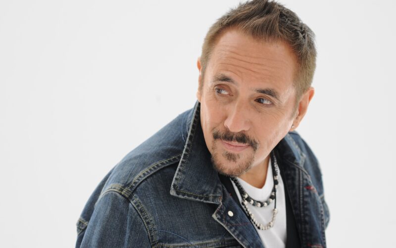 ALEJANDRO LERNER SEDUCIRÁ CON SUS GRANDES ÉXITOS EN EL TEATRO DEL BICENTENARIO