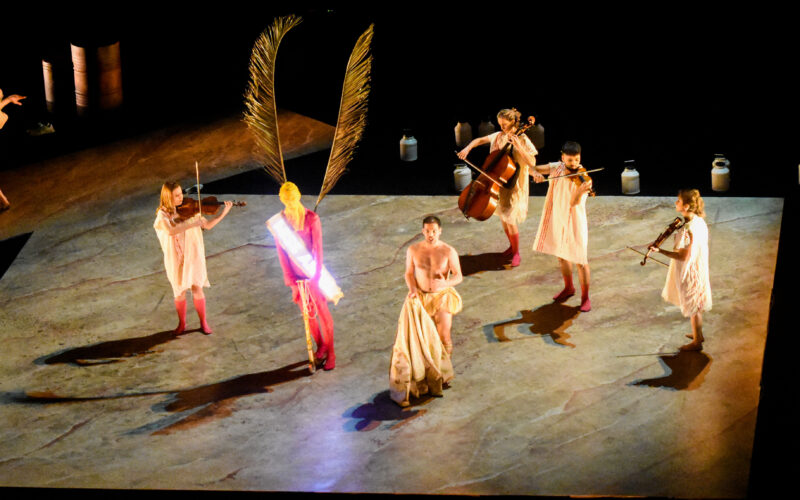 El elenco sanjuanino se lució en la compleja puesta escénica del español Joshua Cienfuegos