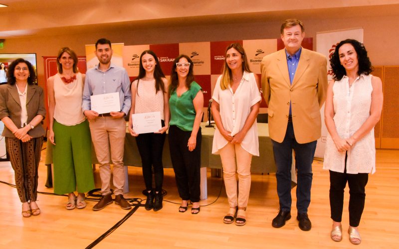 El Teatro del Bicentenario anunció los nombres de los dos músicos sanjuaninos becados a Estados Unidos