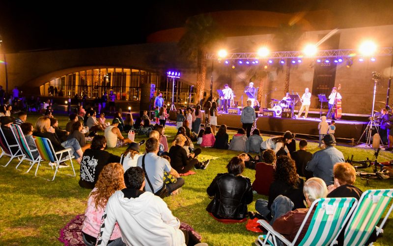 Espectacular noche de jazz en los Jardines del Teatro del Bicentenario