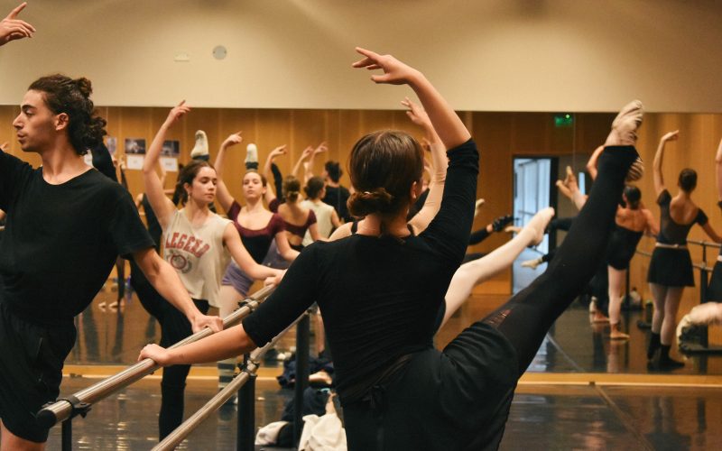 VENÍ A DISFRUTAR LA MUESTRA DE DANZA DE ALUMNOS DEL TB
