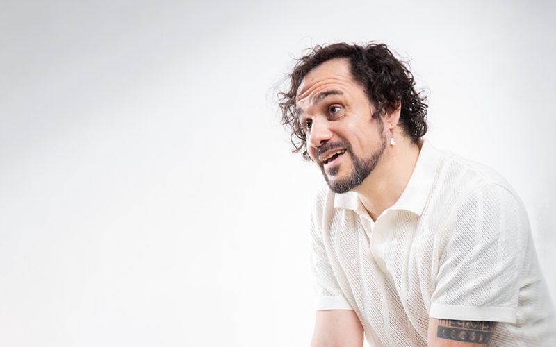 EMI VOIRO PRESENTA “TATUAJES DE RUTA” EN EL TEATRO DEL BICENTENARIO