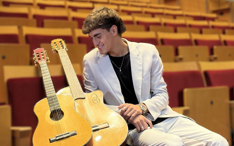 EL TEATRO DEL BICENTENARIO PRESENTA: “EMOCIONES”, UN VIAJE MUSICAL POR LA HISTORIA DE VIDA DE MATEO PINTOR