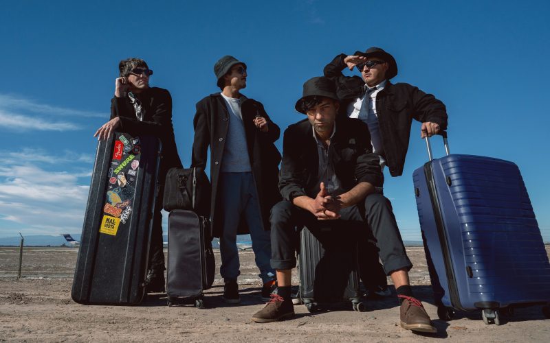 GRINGOS TURISTAS presenta “El Gran Viaje” en el Teatro del Bicentenario